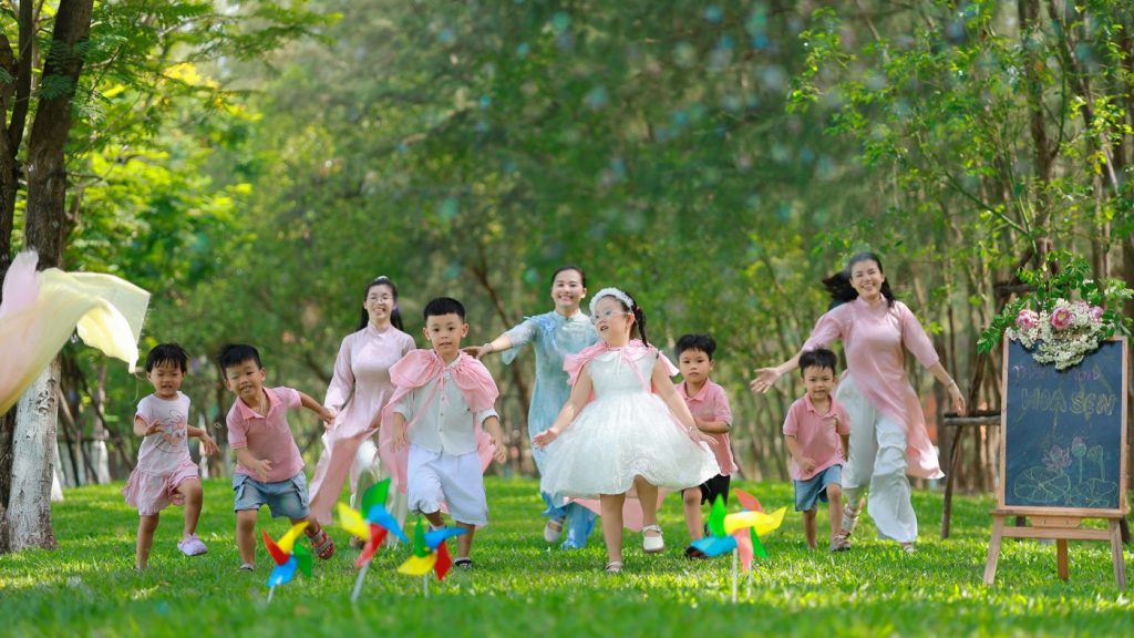 Lớp Lá Sen (36 - 60 tháng)
